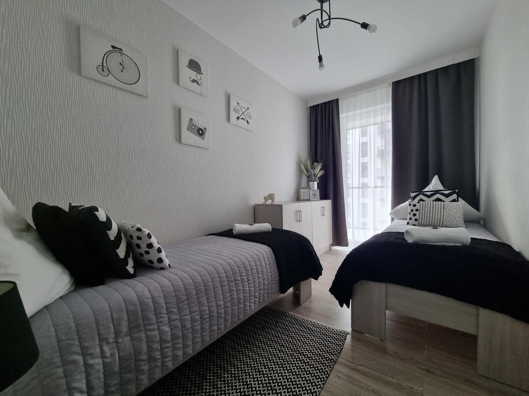 Q Apart Gold-Trzy Pokoje, Manufaktura, Klimatyzacja I Garaz Gratis, Tv Max, Fv, Gwarancja Zadowolenia Łódź Esterno foto